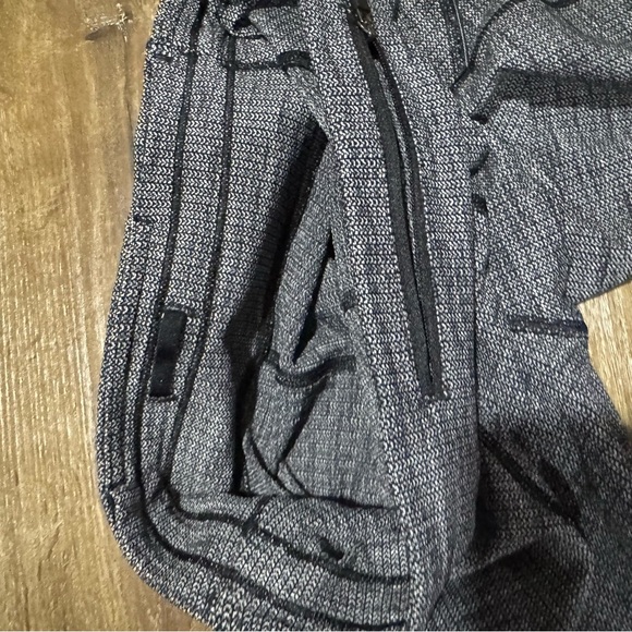 Lululemon Speed Up Tight 28" *Full-On Luxtreme - Picture 11 of 11